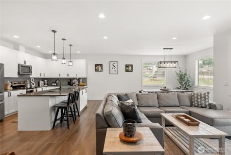 104 Freedom Hills Cashmere WA 98815