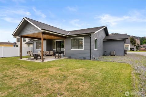 104 Freedom Hills Cashmere WA 98815