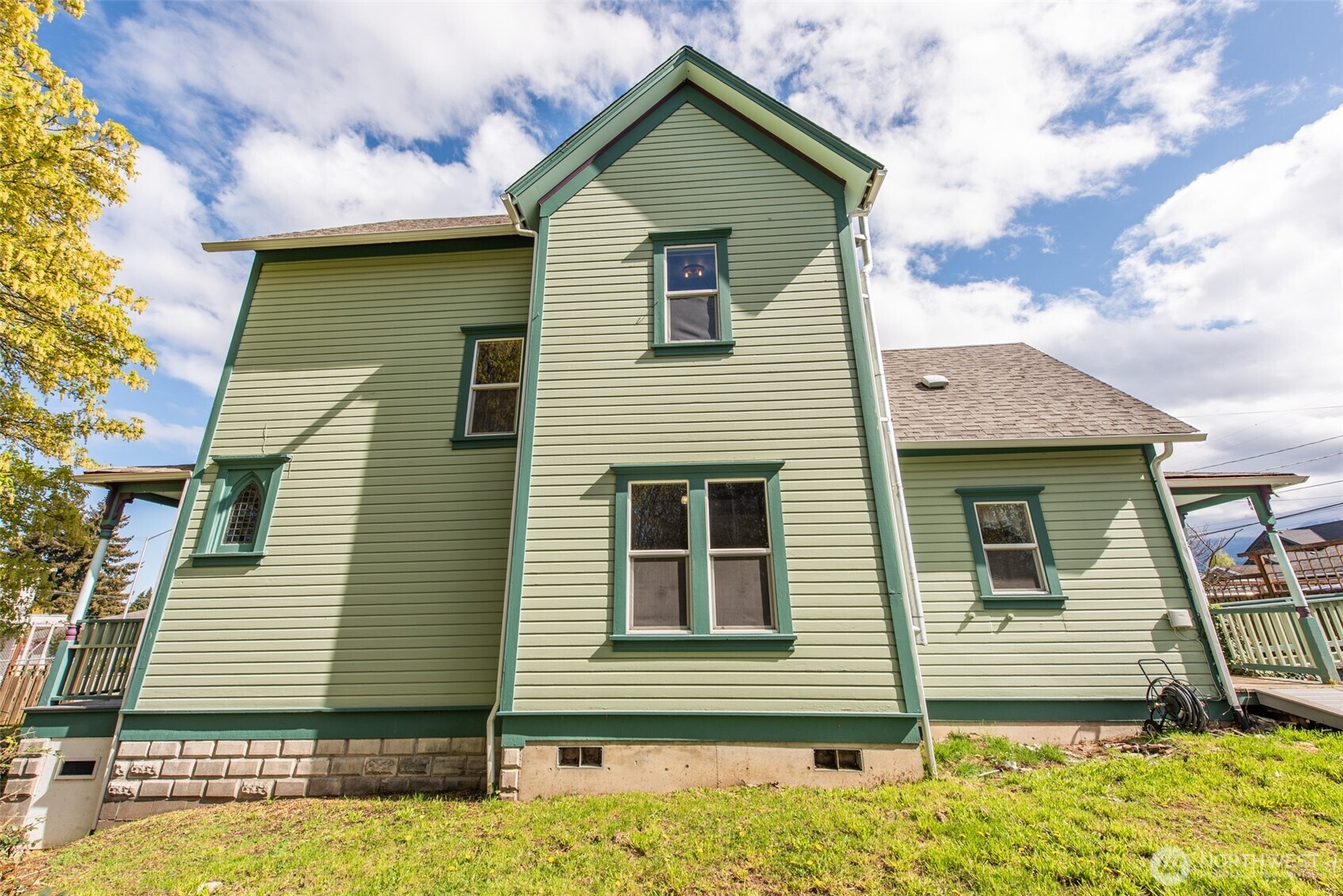 318 W 8th Street Port Angeles WA 98362