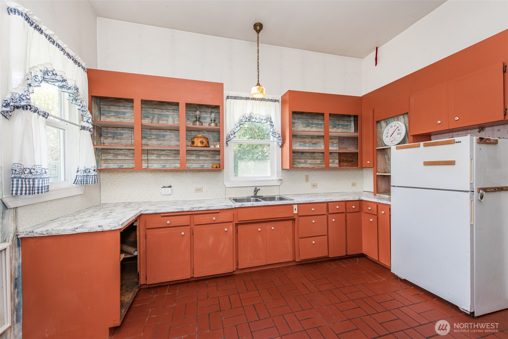 318 W 8th Street Port Angeles WA 98362