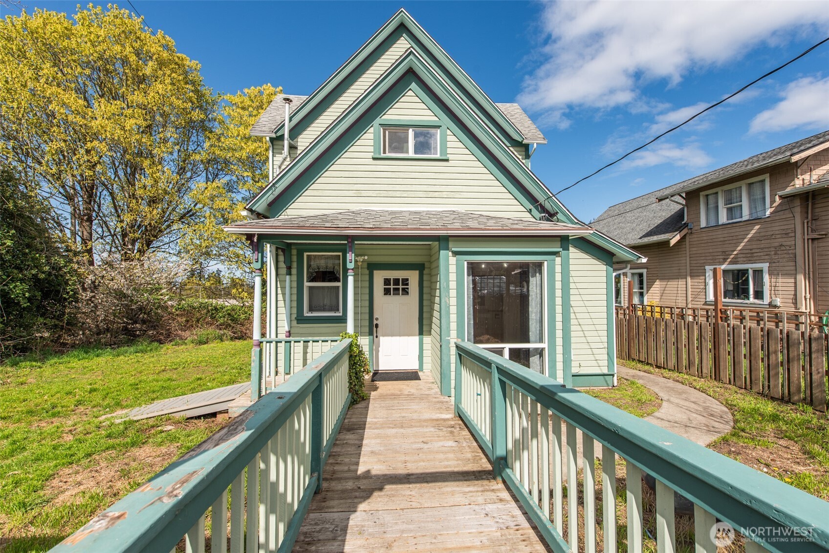 318 W 8th Street Port Angeles WA 98362
