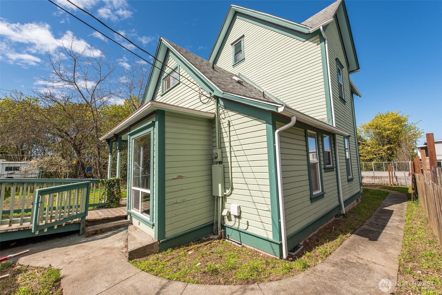 318 W 8th Street Port Angeles WA 98362