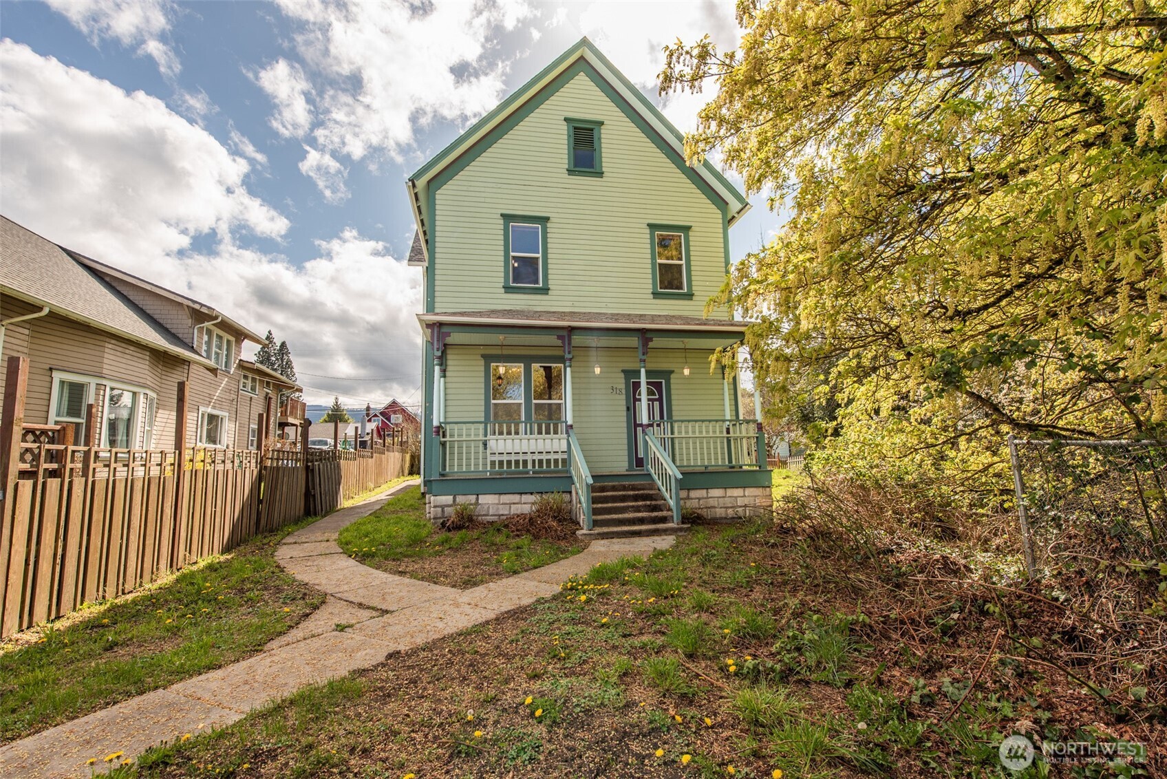 318 W 8th Street Port Angeles WA 98362