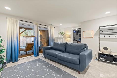 4033 120th Place SE Everett WA 98208