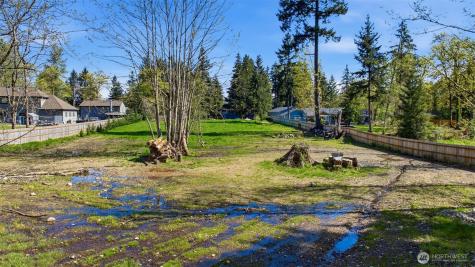 31061 W Lake Morton Drive SE Kent WA 98042