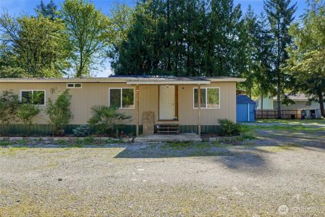 31061 W Lake Morton Drive SE Kent WA 98042
