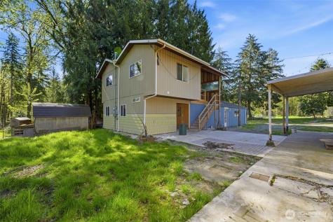 31061 W Lake Morton Drive SE Kent WA 98042