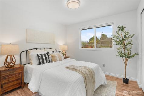 2943 216th Street SW Brier WA 98036