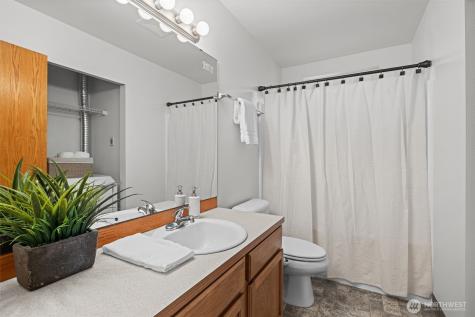 23727 80th Court W Edmonds WA 98026