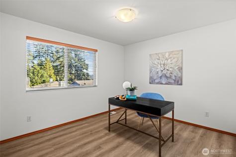 23727 80th Court W Edmonds WA 98026
