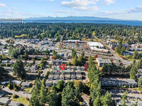 23727 80th Court W Edmonds WA 98026