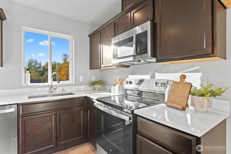7467 45th Place NE Marysville WA 98270