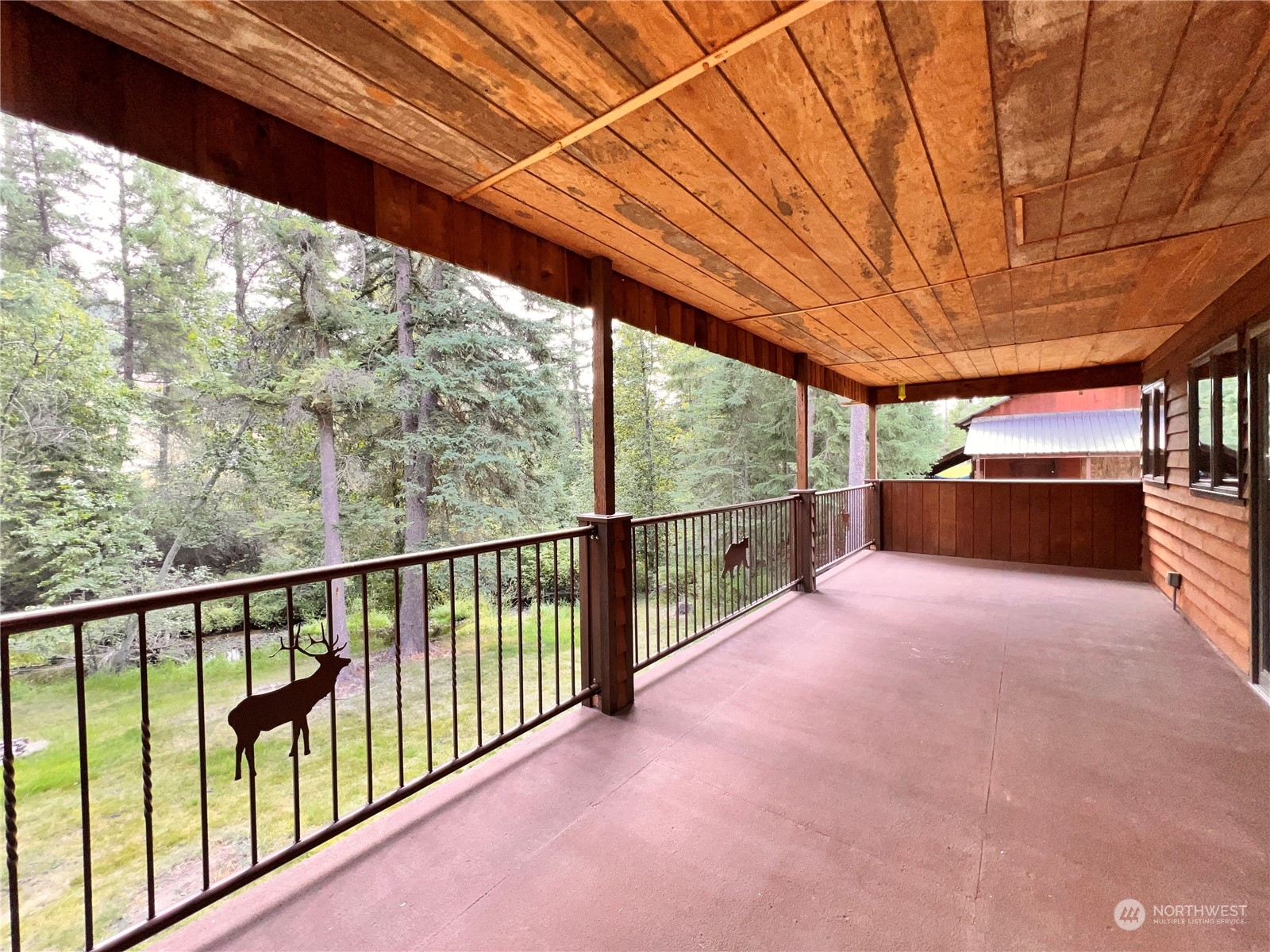 5 Vista Drive Republic WA 99166