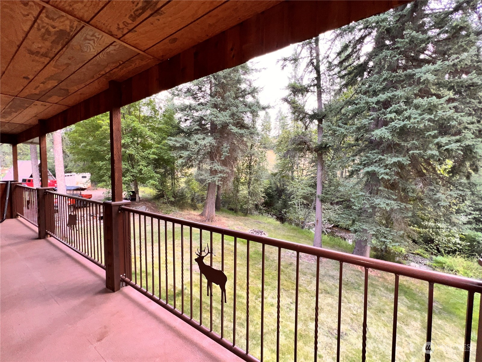 5 Vista Drive Republic WA 99166