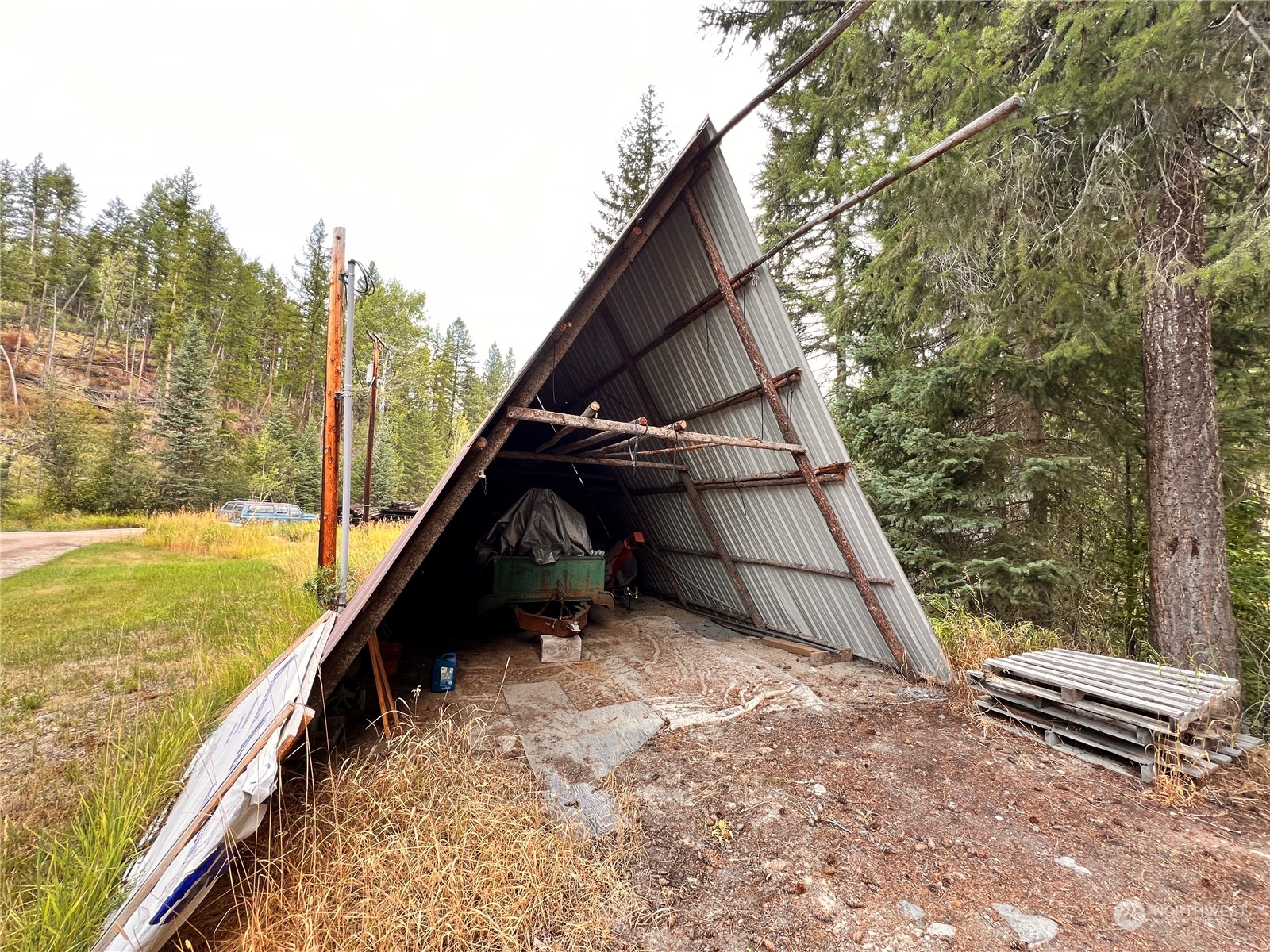 5 Vista Drive Republic WA 99166