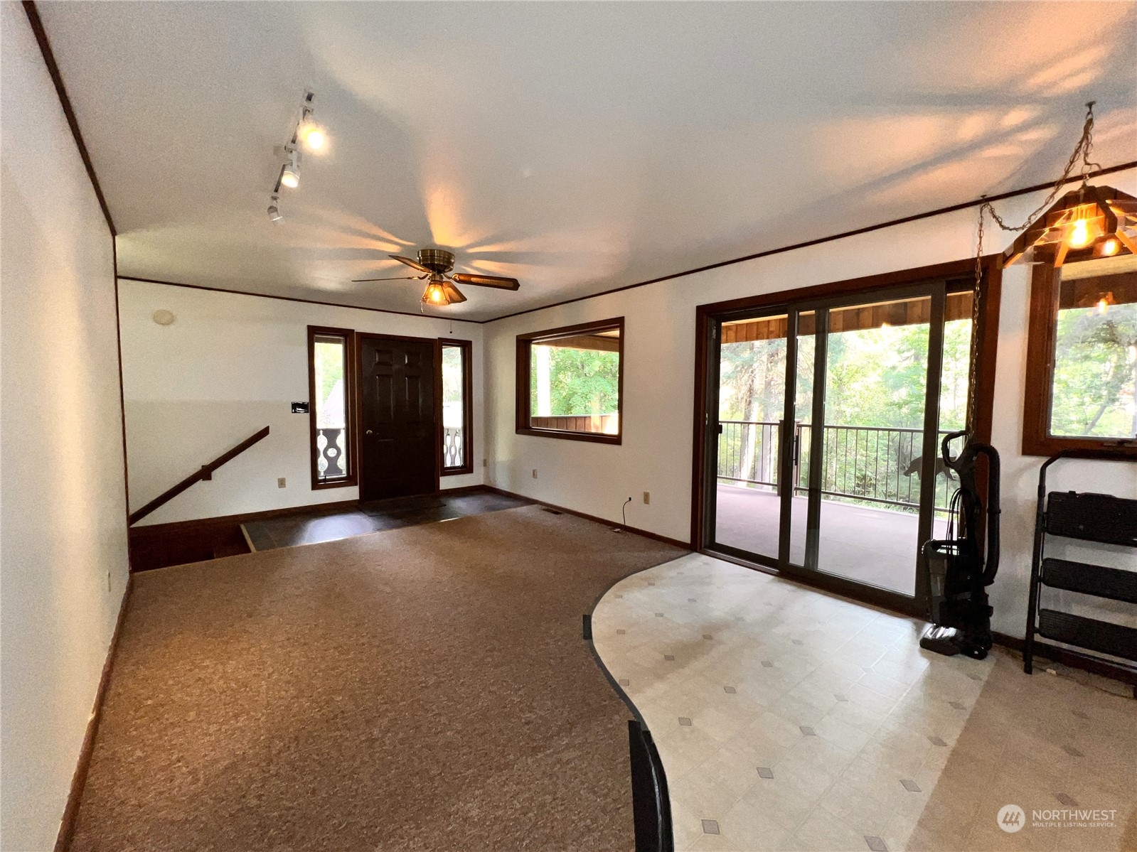 5 Vista Drive Republic WA 99166