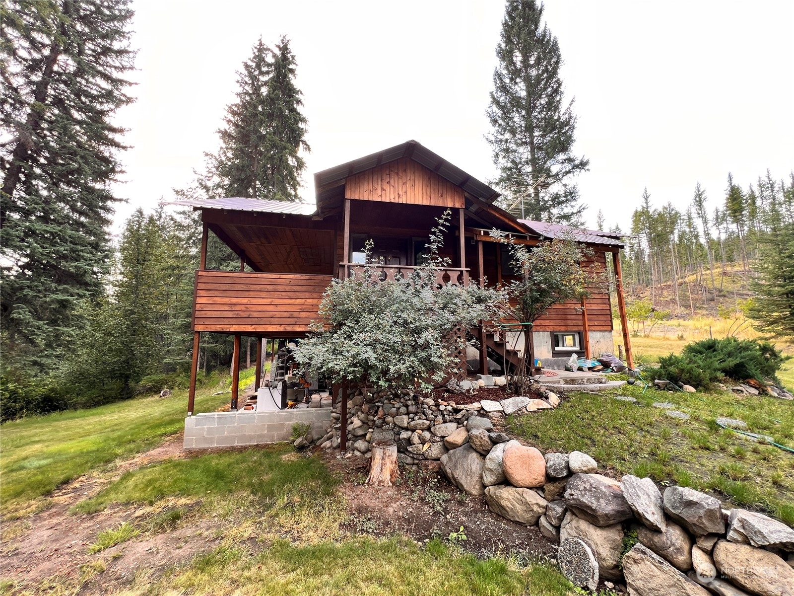 5 Vista Drive Republic WA 99166