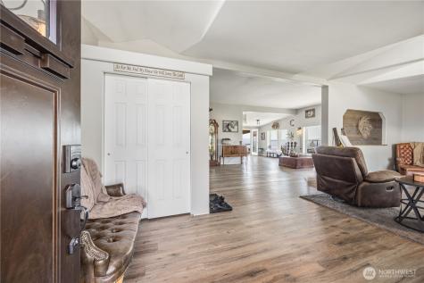 66 Lakeview Way Brewster WA 98812