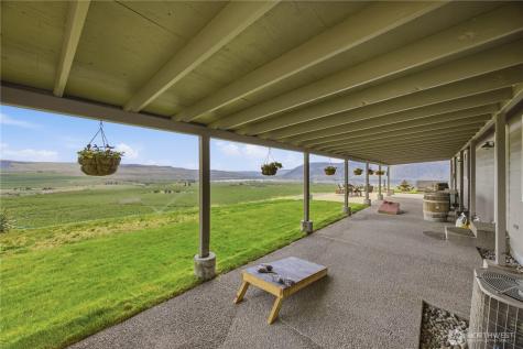 66 Lakeview Way Brewster WA 98812
