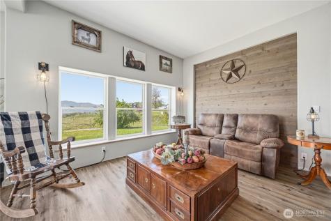 66 Lakeview Way Brewster WA 98812