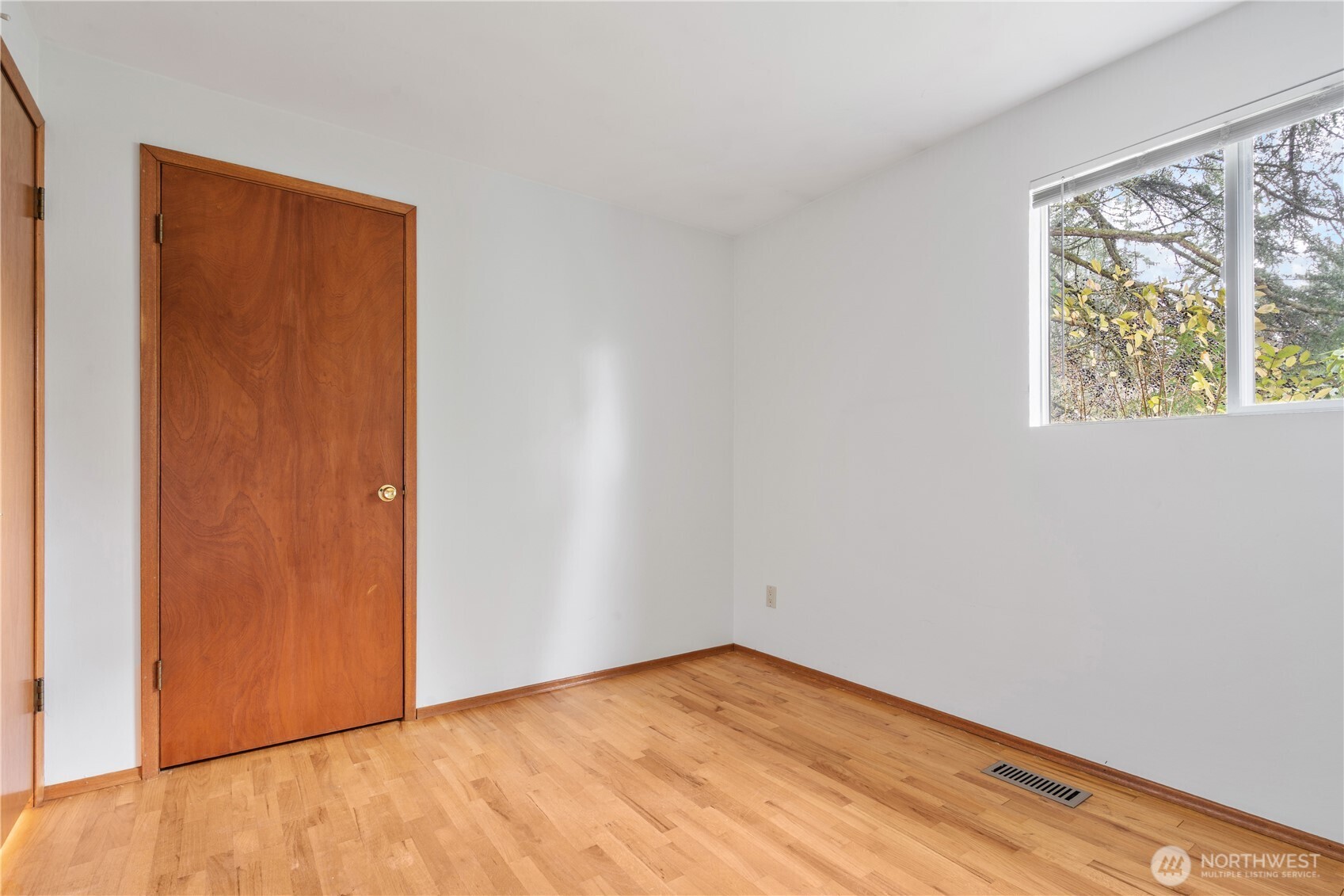 12116 SE 71st Street Newcastle WA 98056