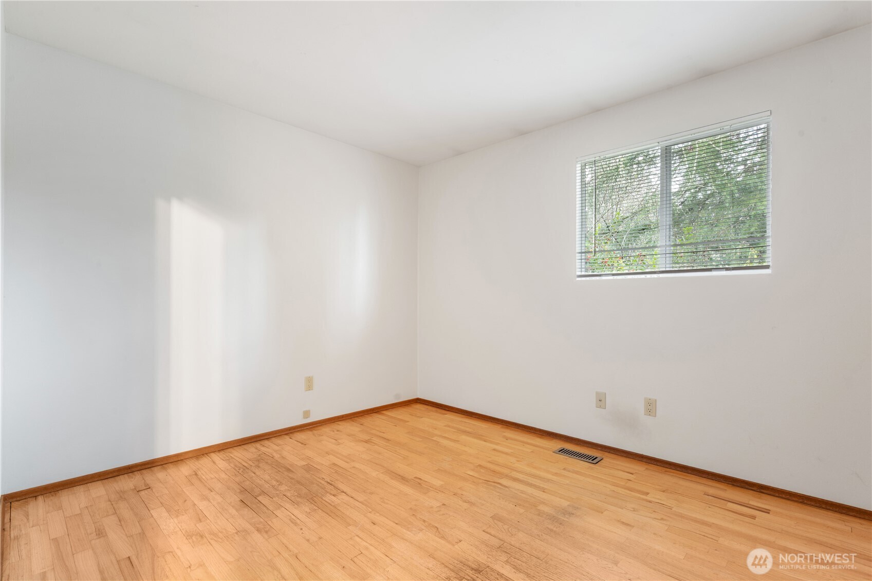 12116 SE 71st Street Newcastle WA 98056