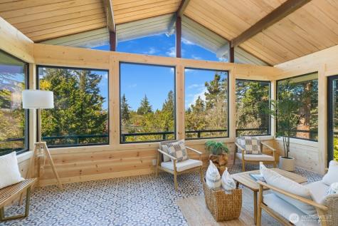 3430 39th Avenue W Seattle WA 98199