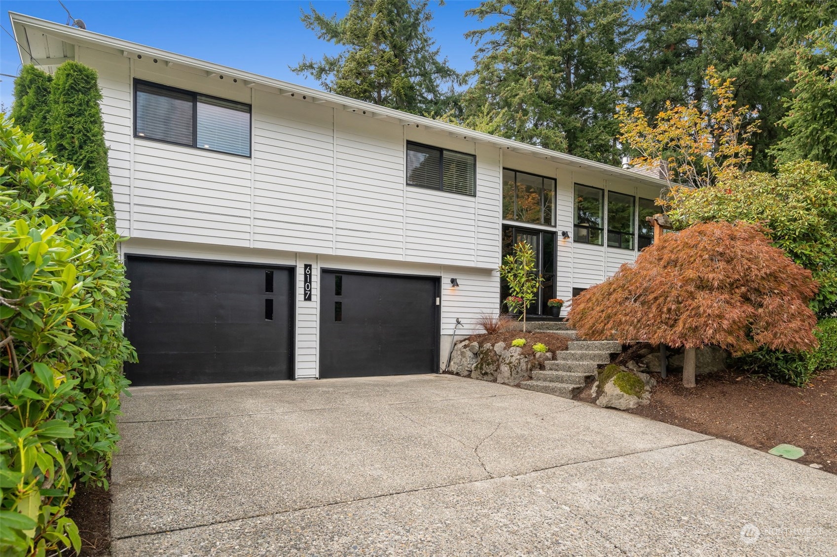 6107 122nd Avenue SE Bellevue WA 98006