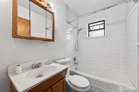 6515 E E Street Tacoma WA 98404