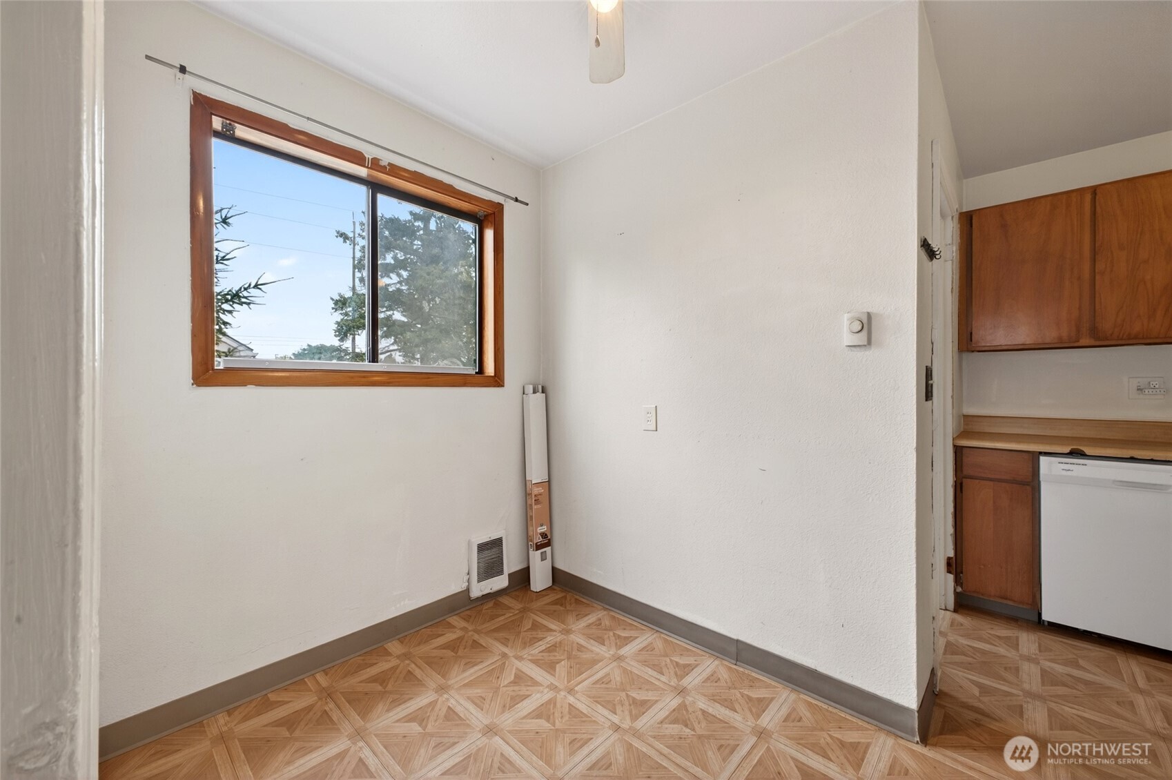 6515 E E Street Tacoma WA 98404