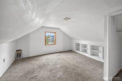 6515 E E Street Tacoma WA 98404