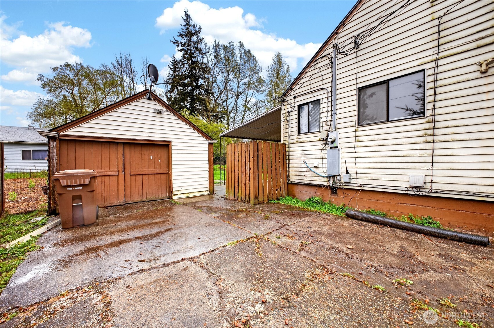 6515 E E Street Tacoma WA 98404