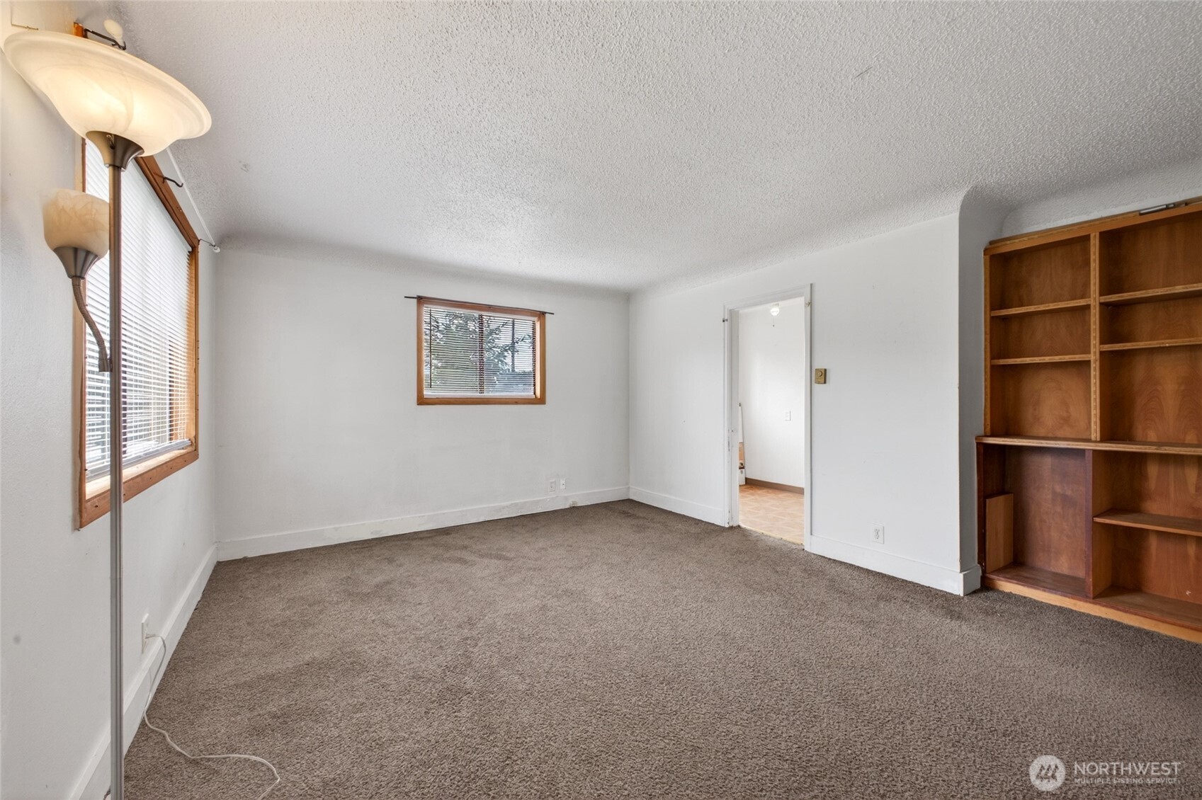 6515 E E Street Tacoma WA 98404