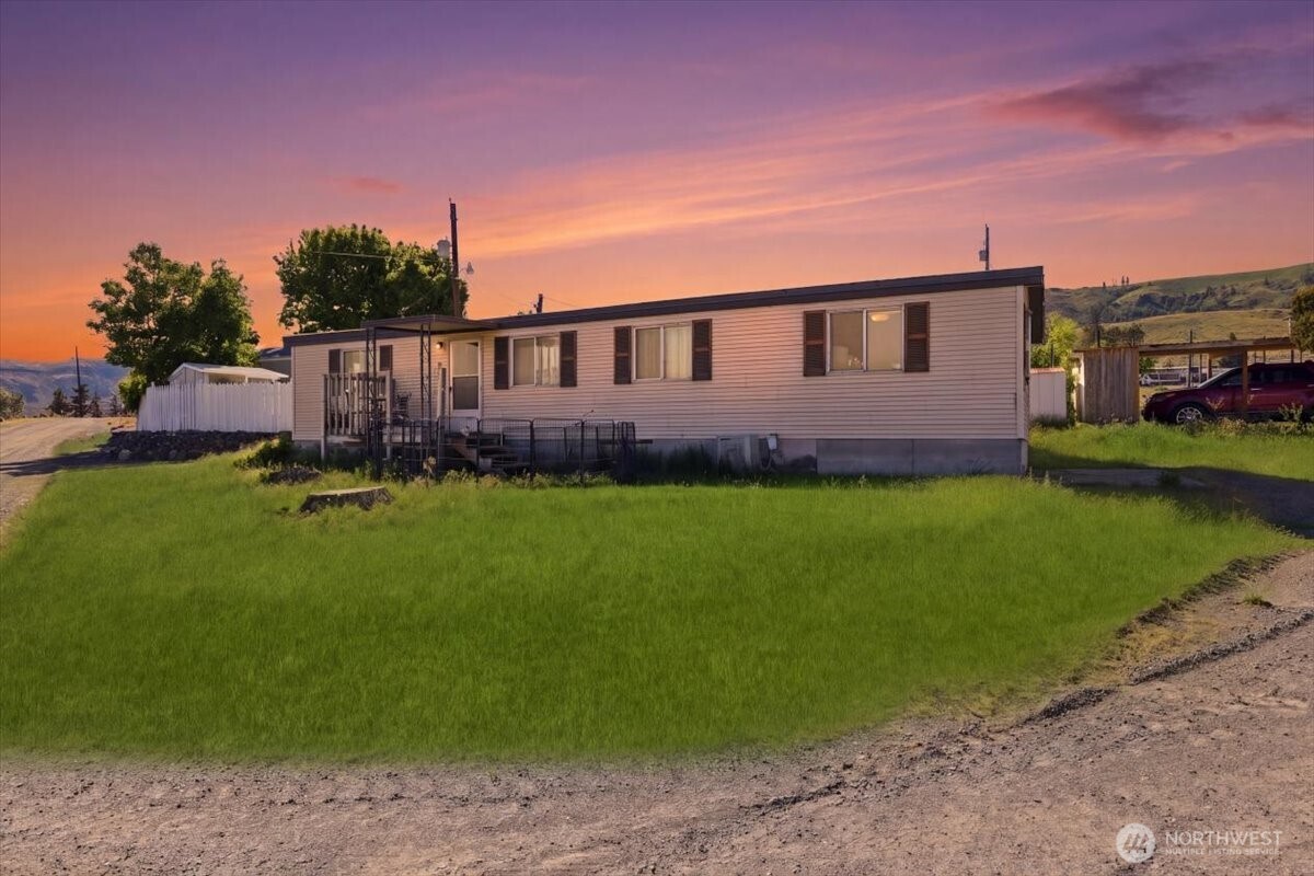 44900 Sr 174 N Grand Coulee WA 99133