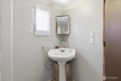 44900 Sr 174 N Grand Coulee WA 99133