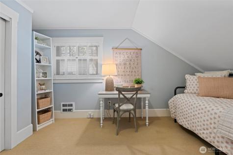 3119 108th Avenue SE Bellevue WA 98004