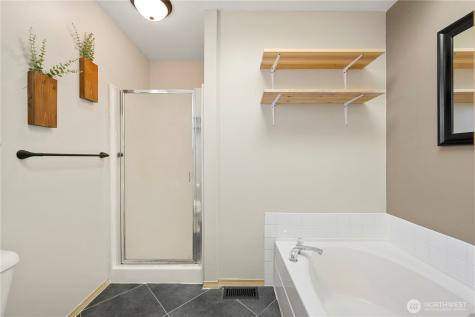 5609 138th Place NE Marysville WA 98271
