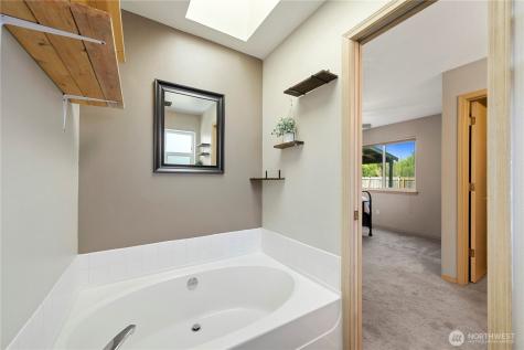5609 138th Place NE Marysville WA 98271