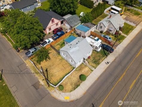 1311 W Mead Avenue Yakima WA 98902