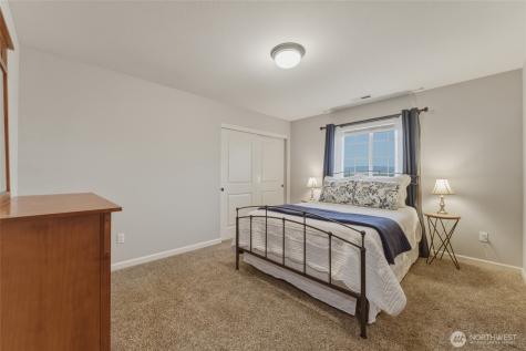 297 Morningstar Lane Touchet WA 99360