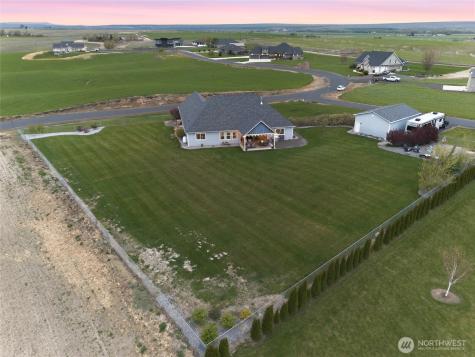 297 Morningstar Lane Touchet WA 99360