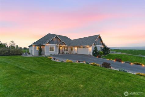 297 Morningstar Lane Touchet WA 99360