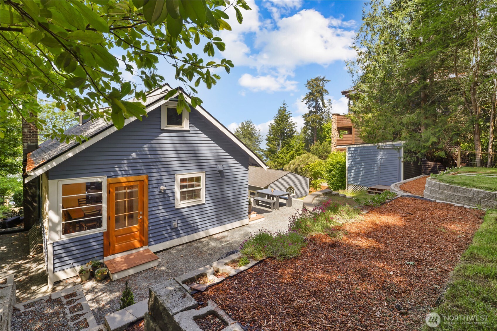 15930 Maplewild Avenue SW Burien WA 98166