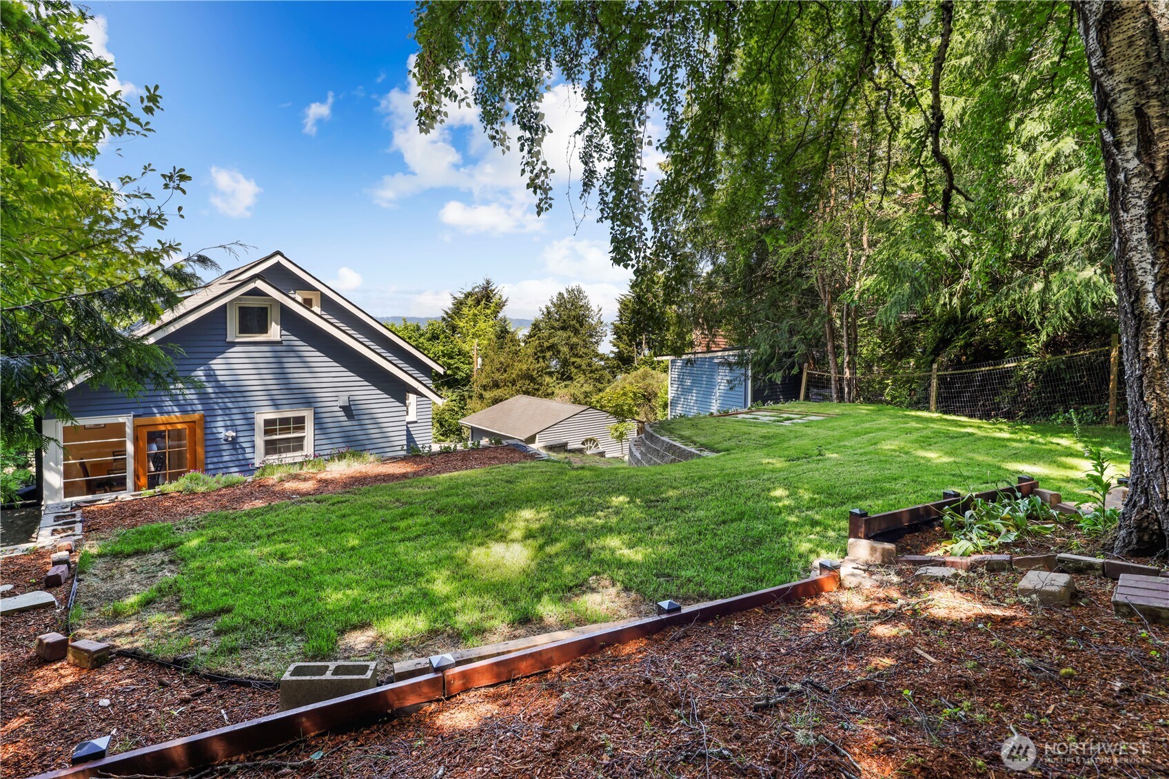 15930 Maplewild Avenue SW Burien WA 98166
