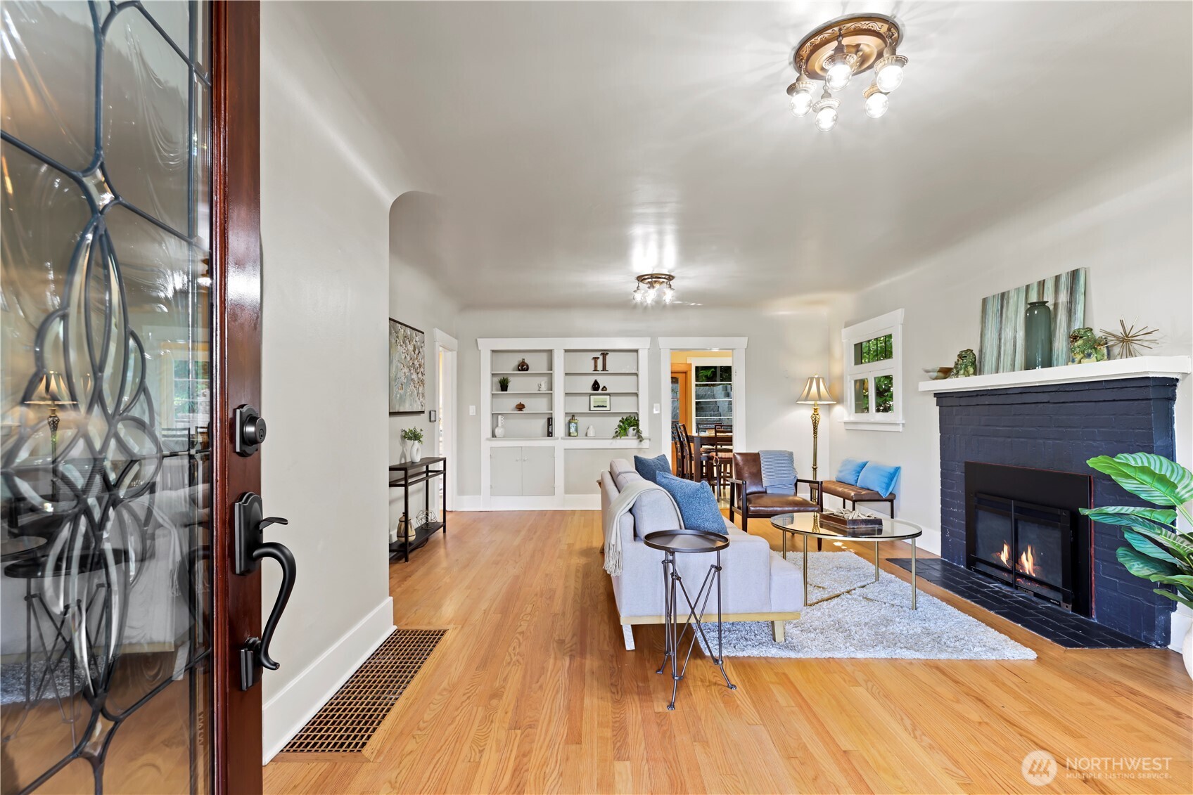15930 Maplewild Avenue SW Burien WA 98166