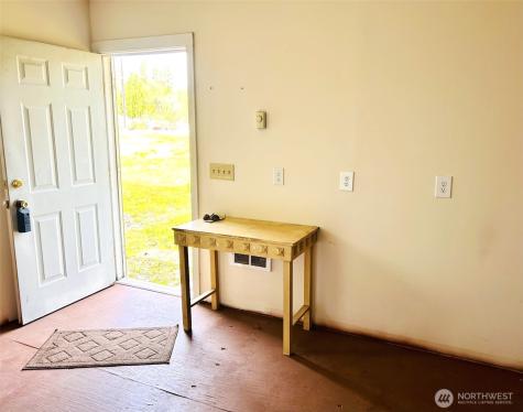 8829 Josephine Avenue Dryden WA 98821