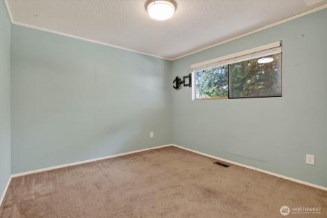 15803 NE 195th Street Woodinville WA 98072