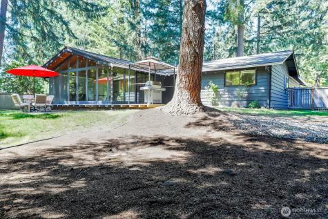 15803 NE 195th Street Woodinville WA 98072