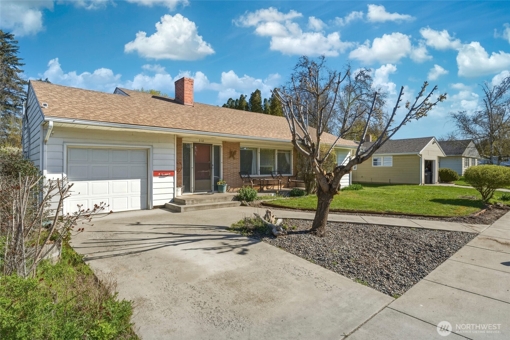 310 W 5th Street Waitsburg WA 99361