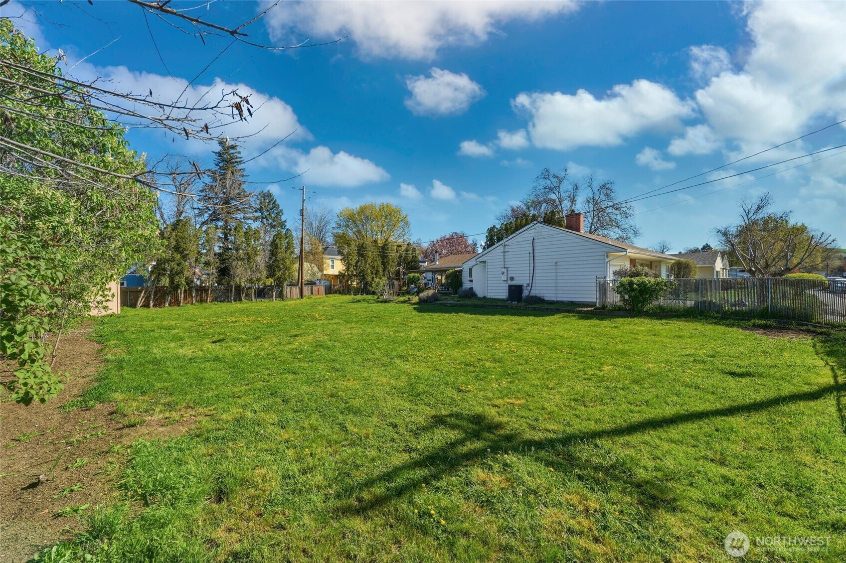 310 W 5th Street Waitsburg WA 99361